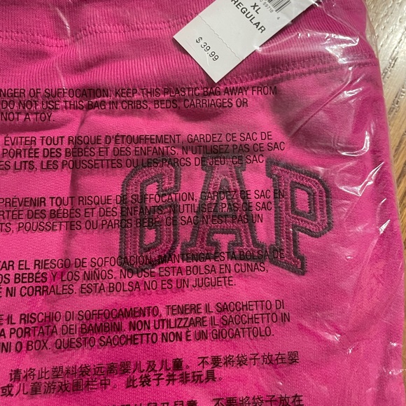 Gap logo joggers in fleece pants - Picture 5 of 5